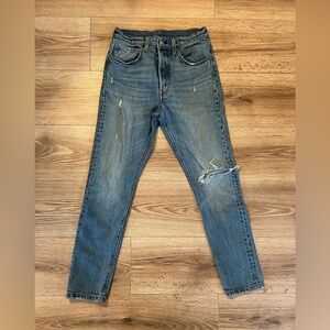 Levi’s Used 501 skinny jeans distressed wash size 26, 28 length